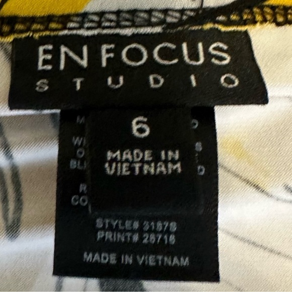 ENFOCUS STUDIO Spring Dresses (2 Dresses with purchase) - Picture 4 of 4
